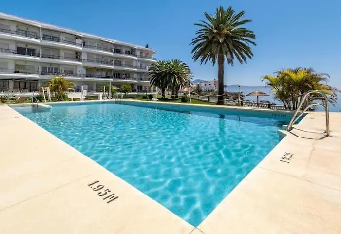 Perfect Family In Acapulco Playa, Daire Nerja