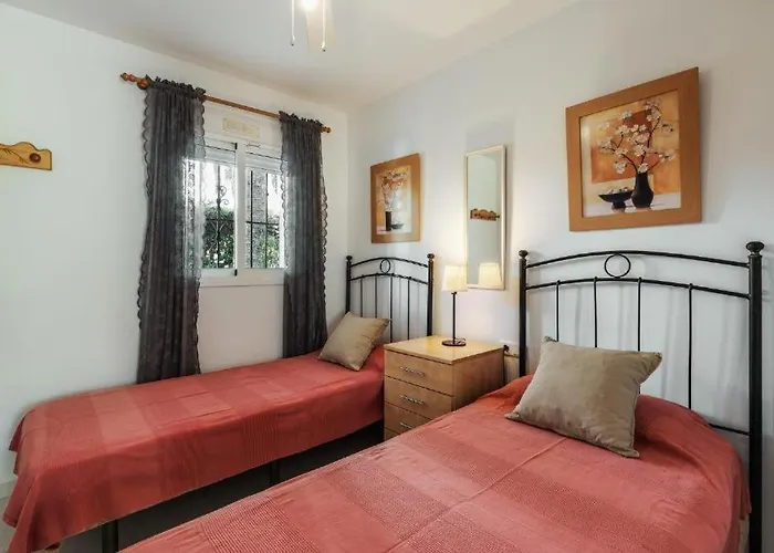 Perfect Family In Acapulco Playa, * Nerja