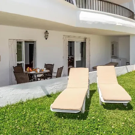 Perfect Family In Acapulco Playa, Nerja